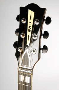 EKO GEA RANGERVR6-NAT - Ranger VR VI - Dreadnought Vintage Natural