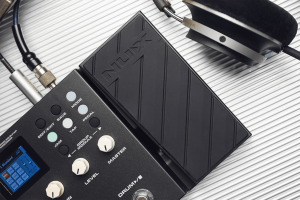 NUX MNU MG300 - Compact 2 switchs, pédale d'expression